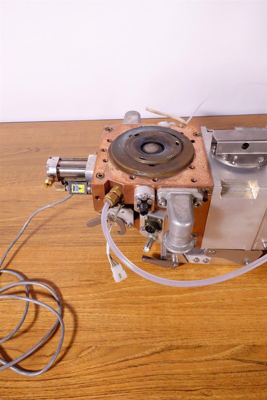  Varian Bruker 820-MS ICP Mass Spectrometer Main Chamber / Spray 