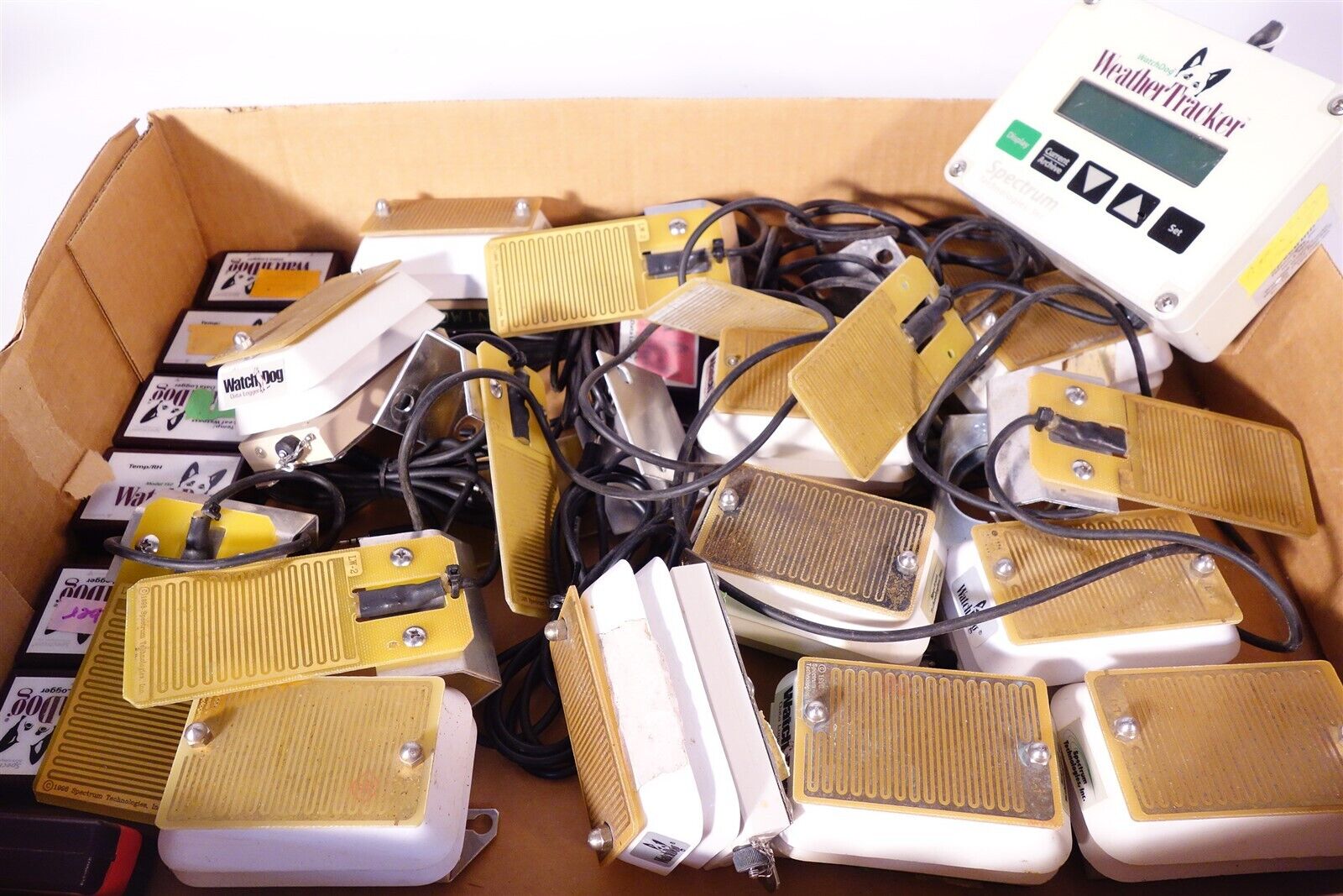 Large Lot of Spectrum Technologies WatchDog Trackers / Dataloggers 