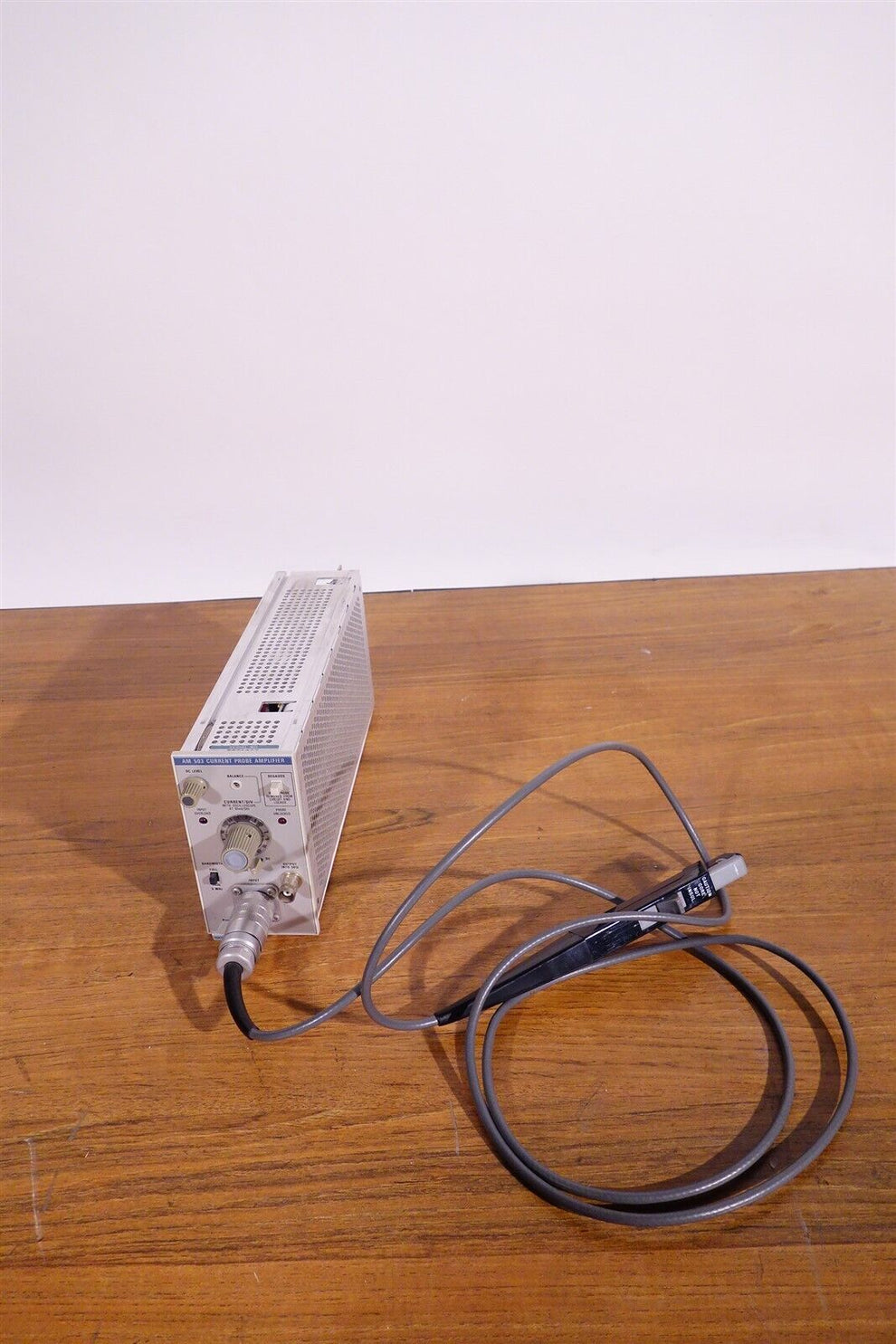 Amplifier Textronics Tektronix AM503 Current Probe Amplifier A6302 – Hurst & Associates