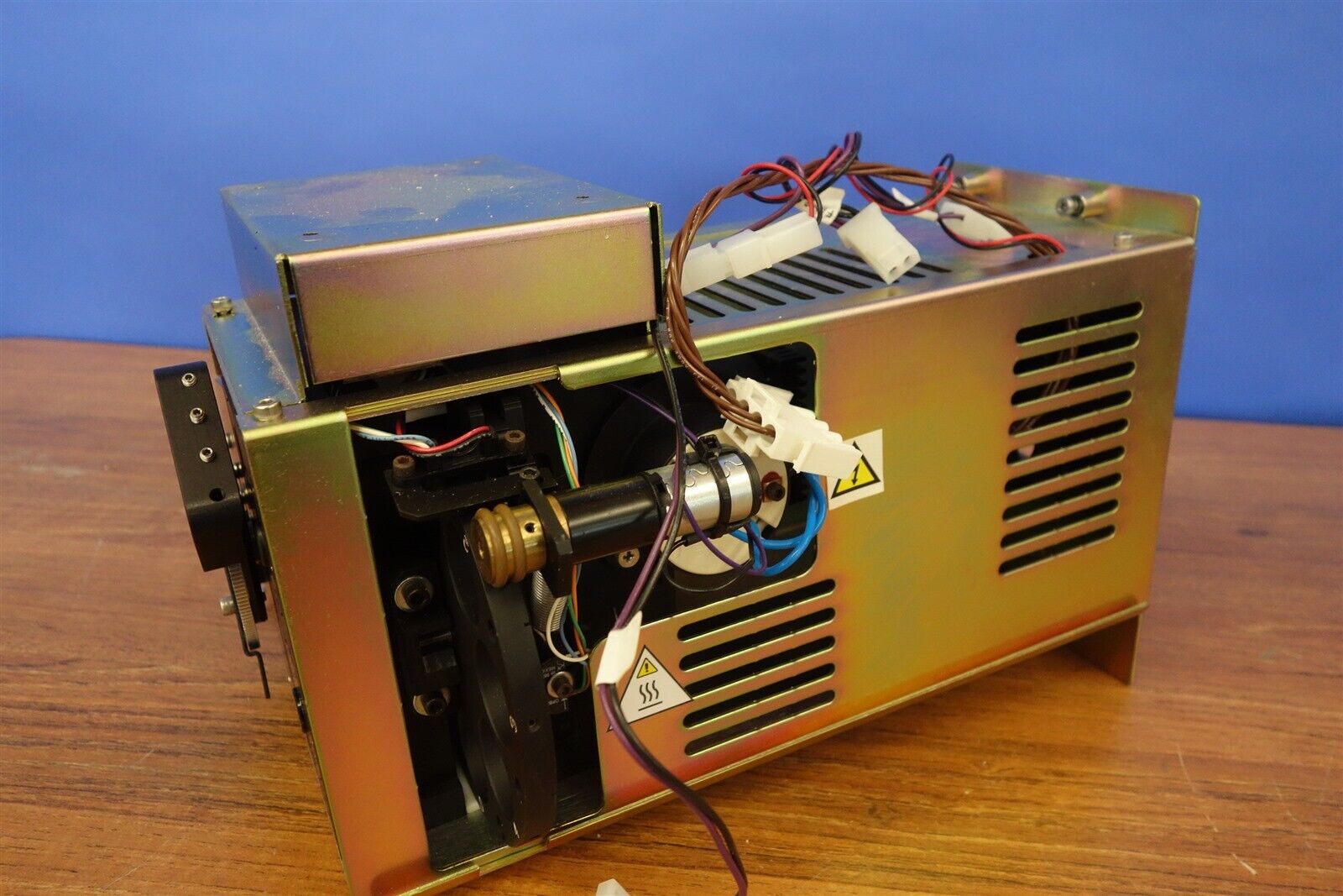 Perkin Elmer Halogen Lamp Housing with Filter Wheel 