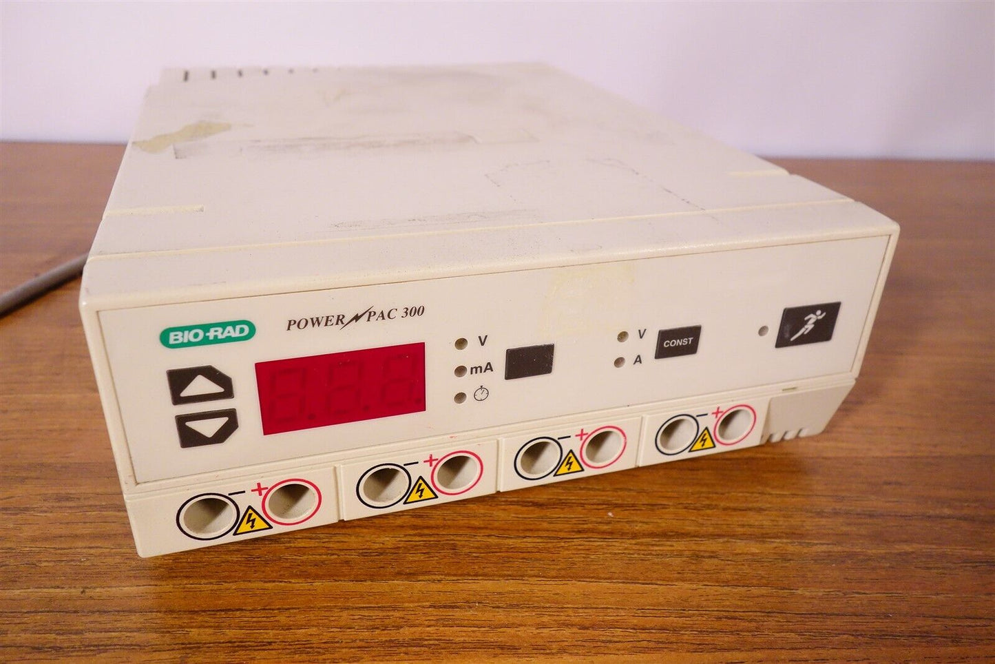 Bio-Rad PowerPac 300 Electrophoresis Power Supply 120V (error codes/parts only)