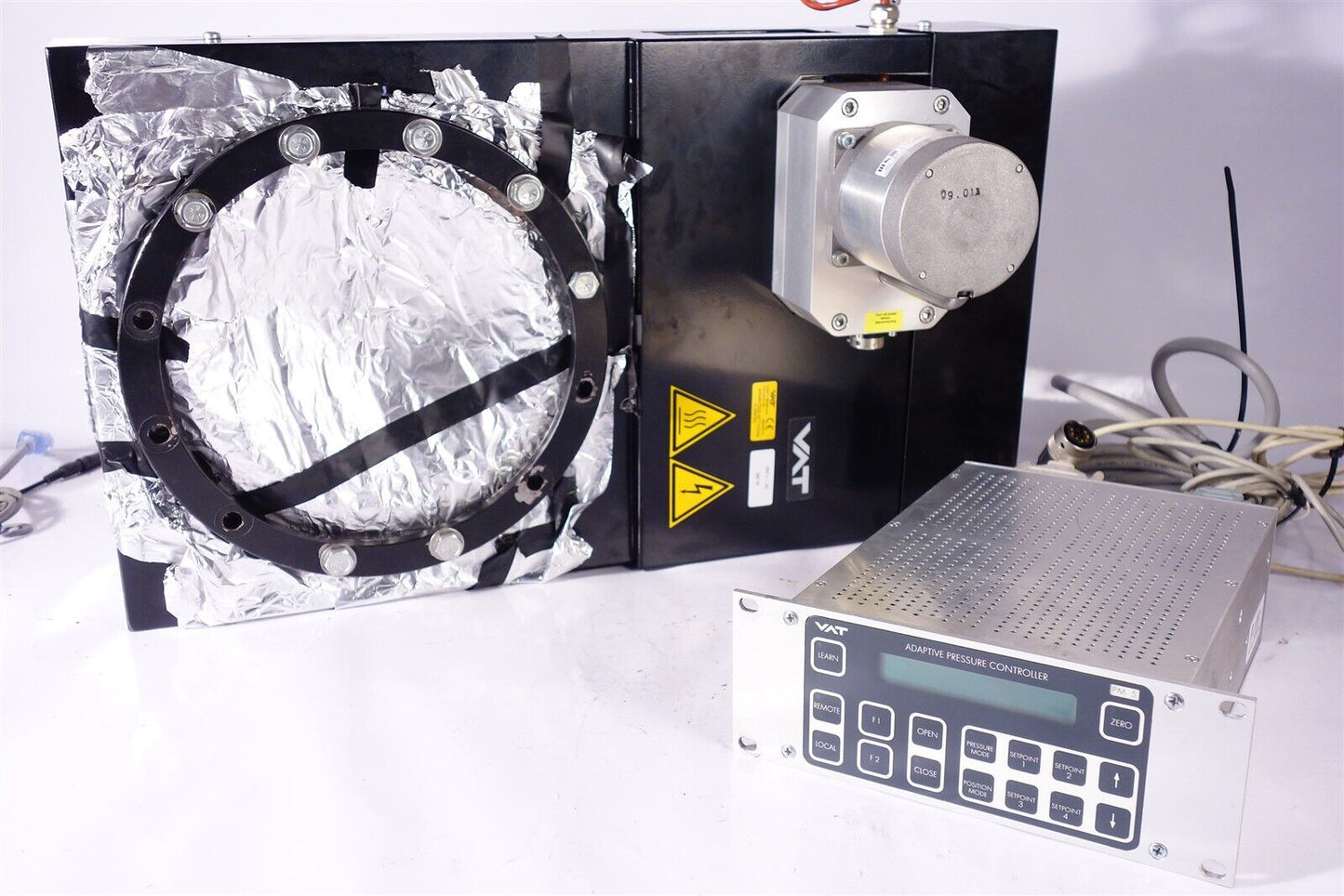 VAT 64246 High Vacuum GATE VALVE + 64246 Adaptive pressure controller