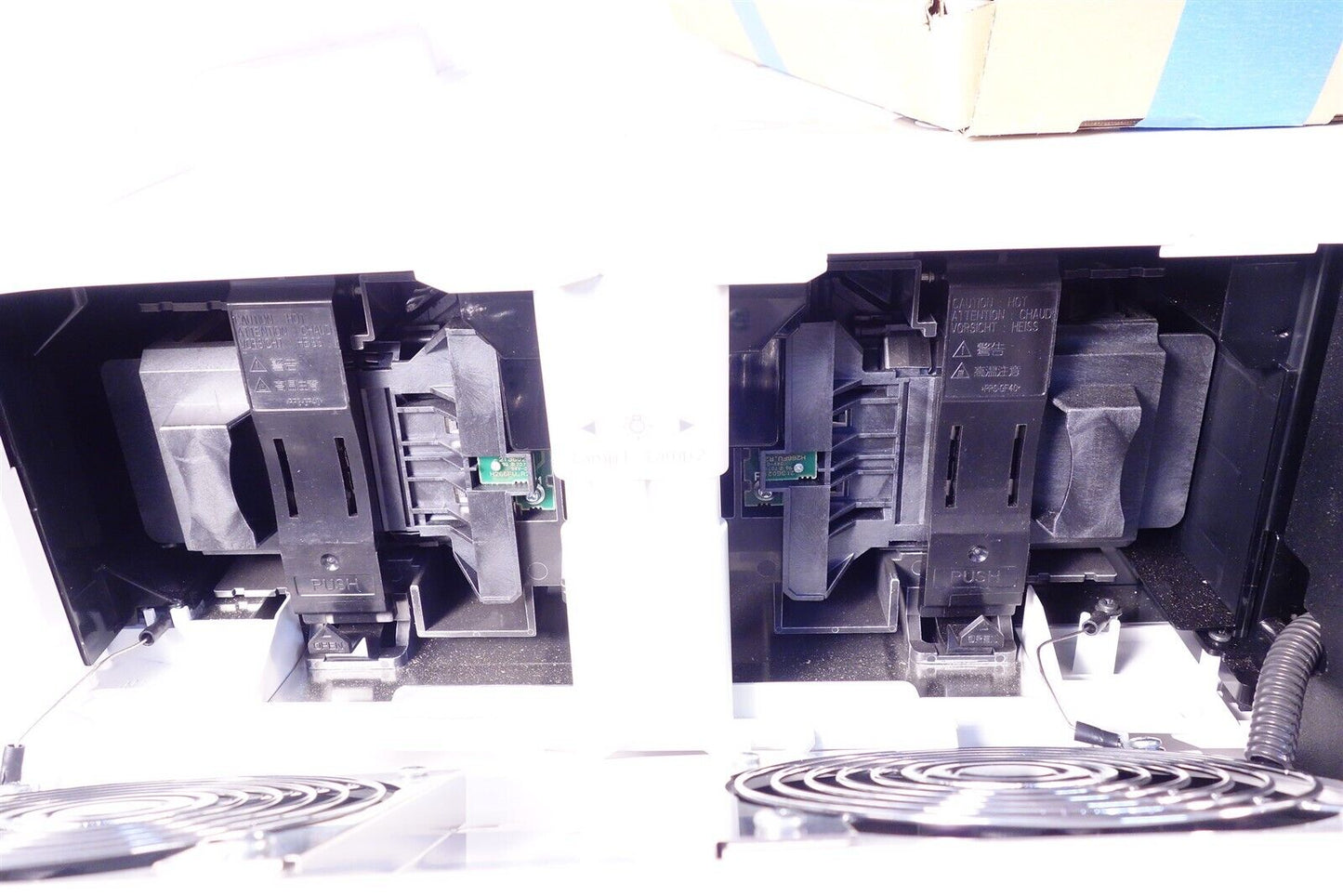 NEW Epson PowerLite Pro Z8350WNL H460A Large Venue Projector +ELPLS04 0 Hours 
