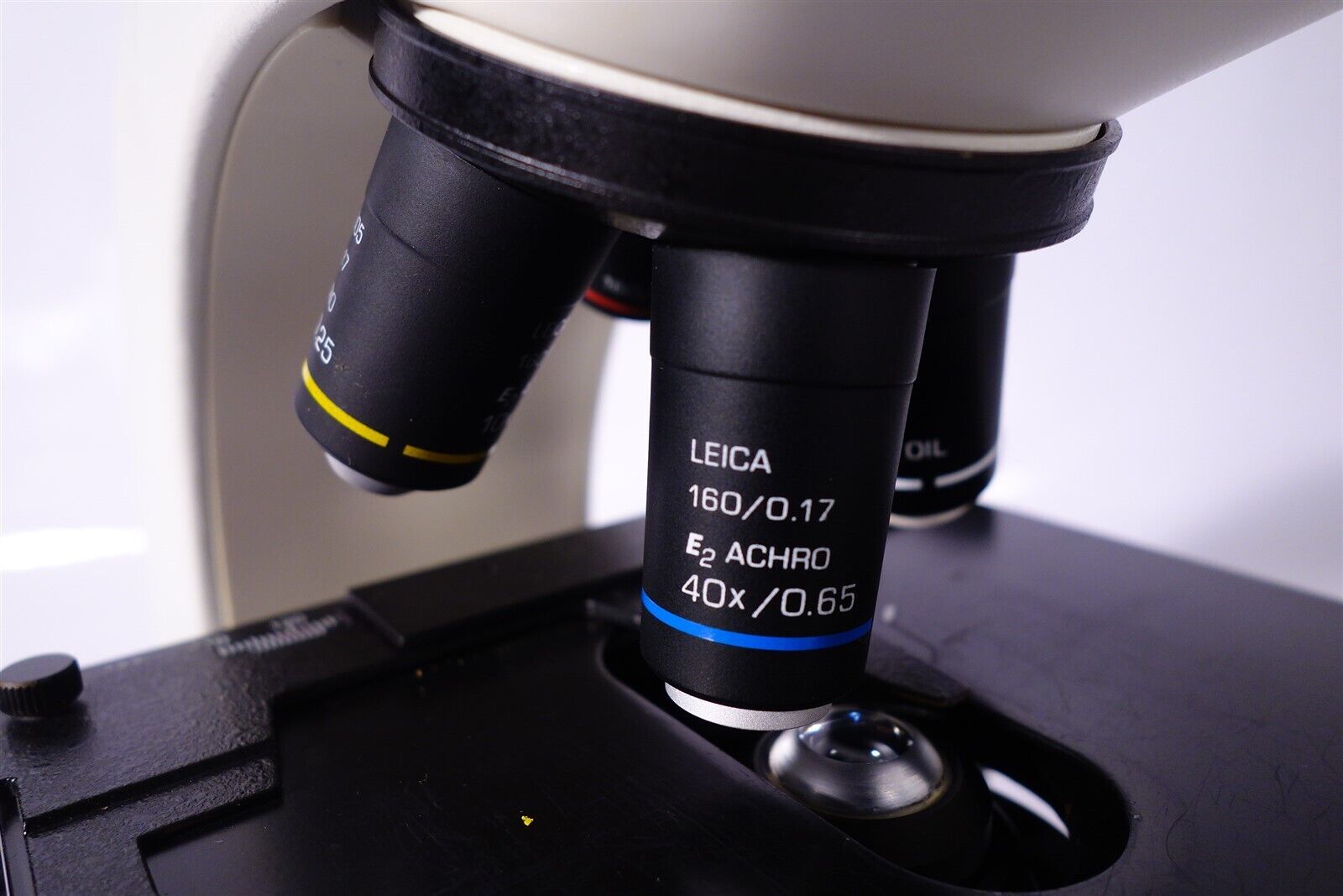 Leica CME Microscope with 3 Objectives - Great Working Condition 