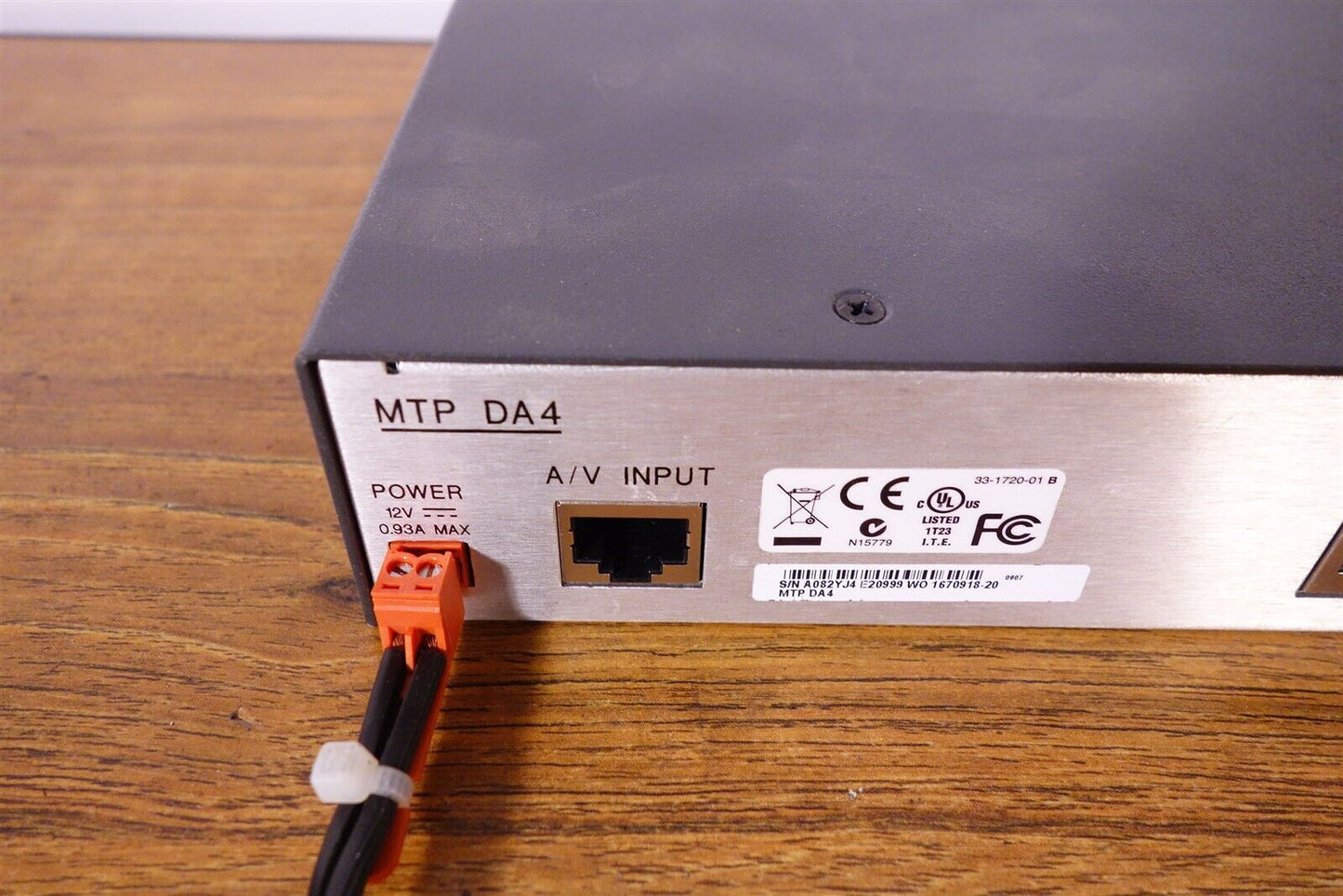 Extron MTP DA Series High-Res Distribution Amplifier MTP DA4