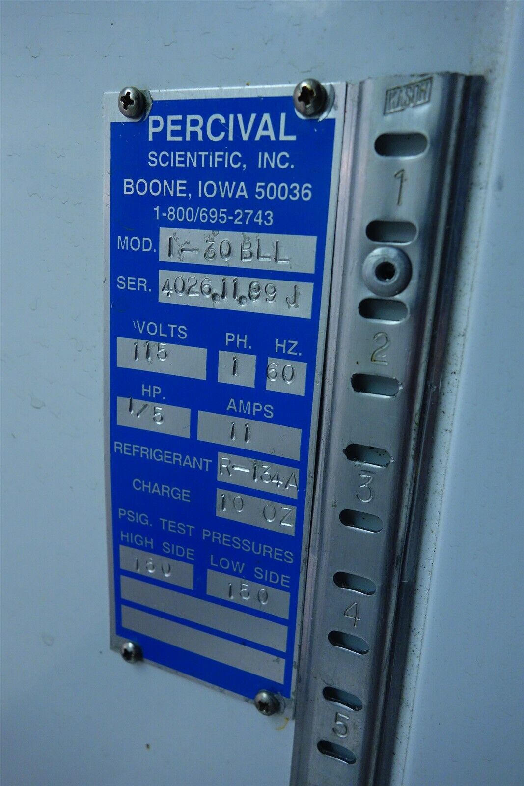 Percival I-30BLL Plant Growth Incubator / Growth Chamber 
