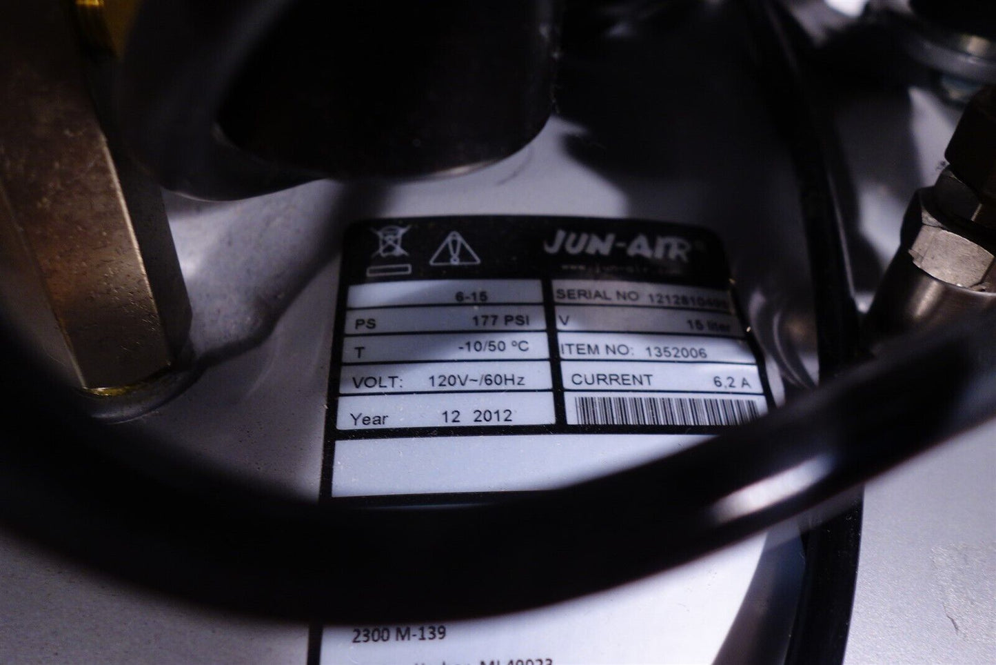 Jun-Air 6-15 Bio-medical Clean Air Compressor + Filters / Dryer / Accessories