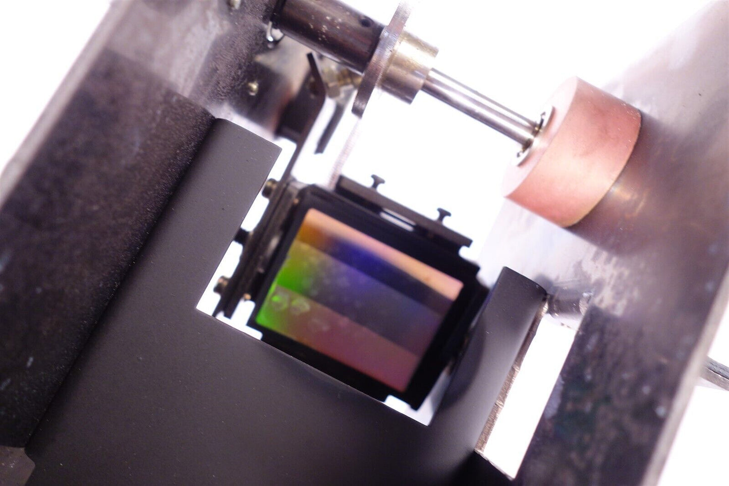 Precision Hitachi Diffraction Grating On Precision Mount