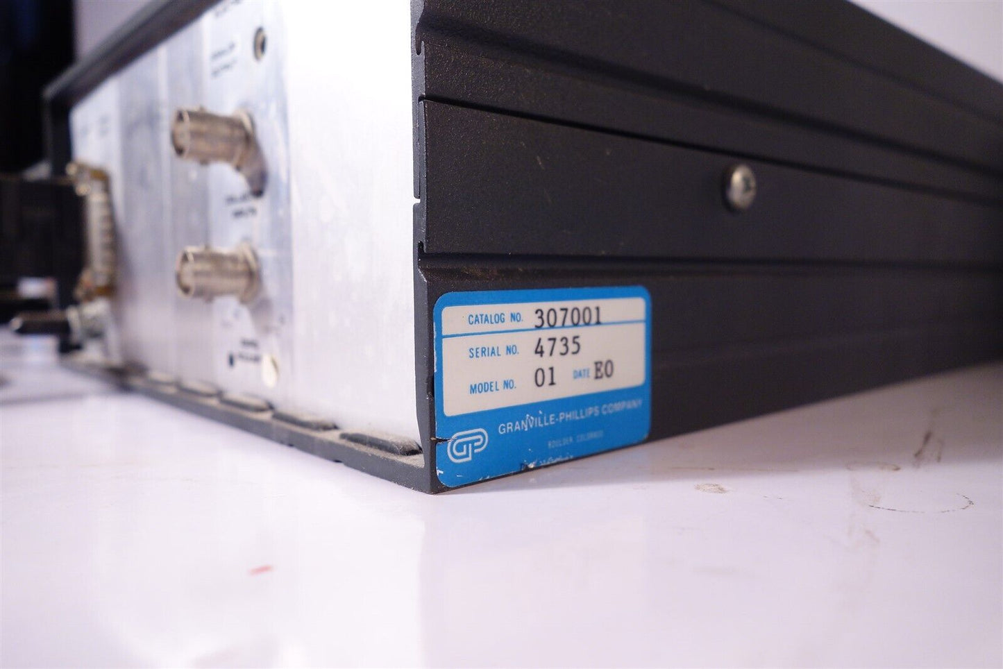 Granville-Phillips 307 Vacuum Gauge Controller