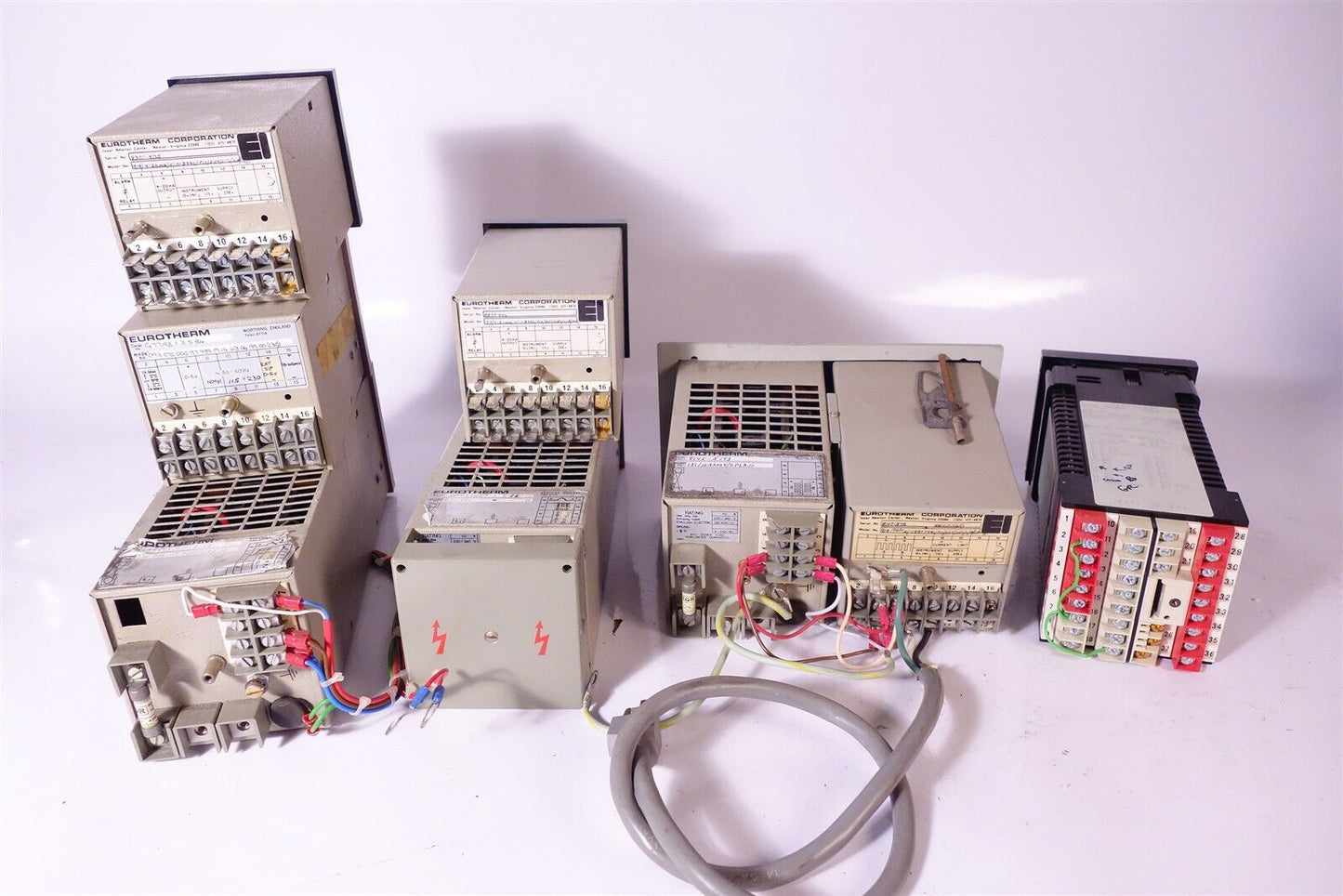 Lot of Eurotherm Temperature / Current Controllers 