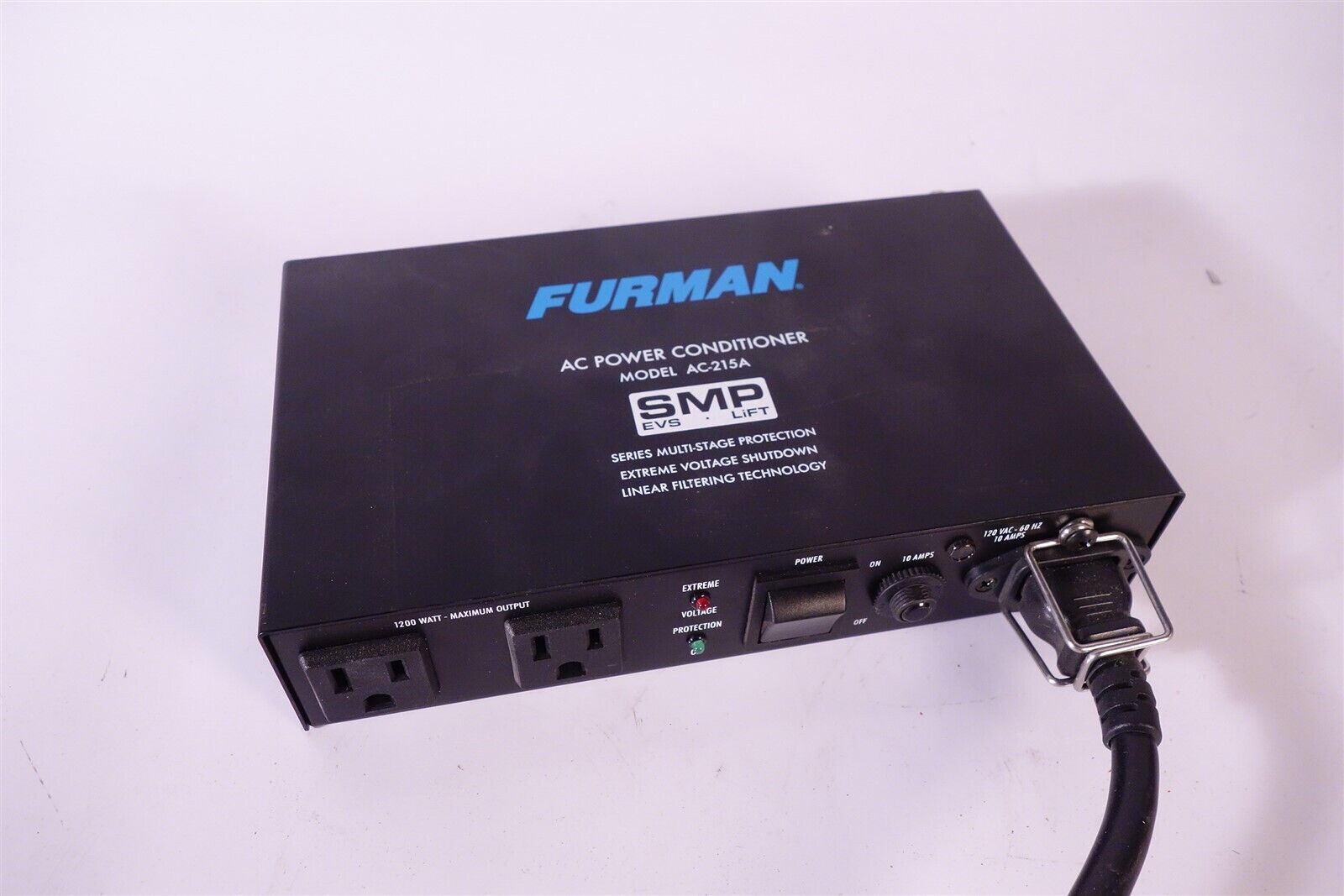 Furman AC-215A Compact Power Conditioner with Auto-Resetting Voltage Protection