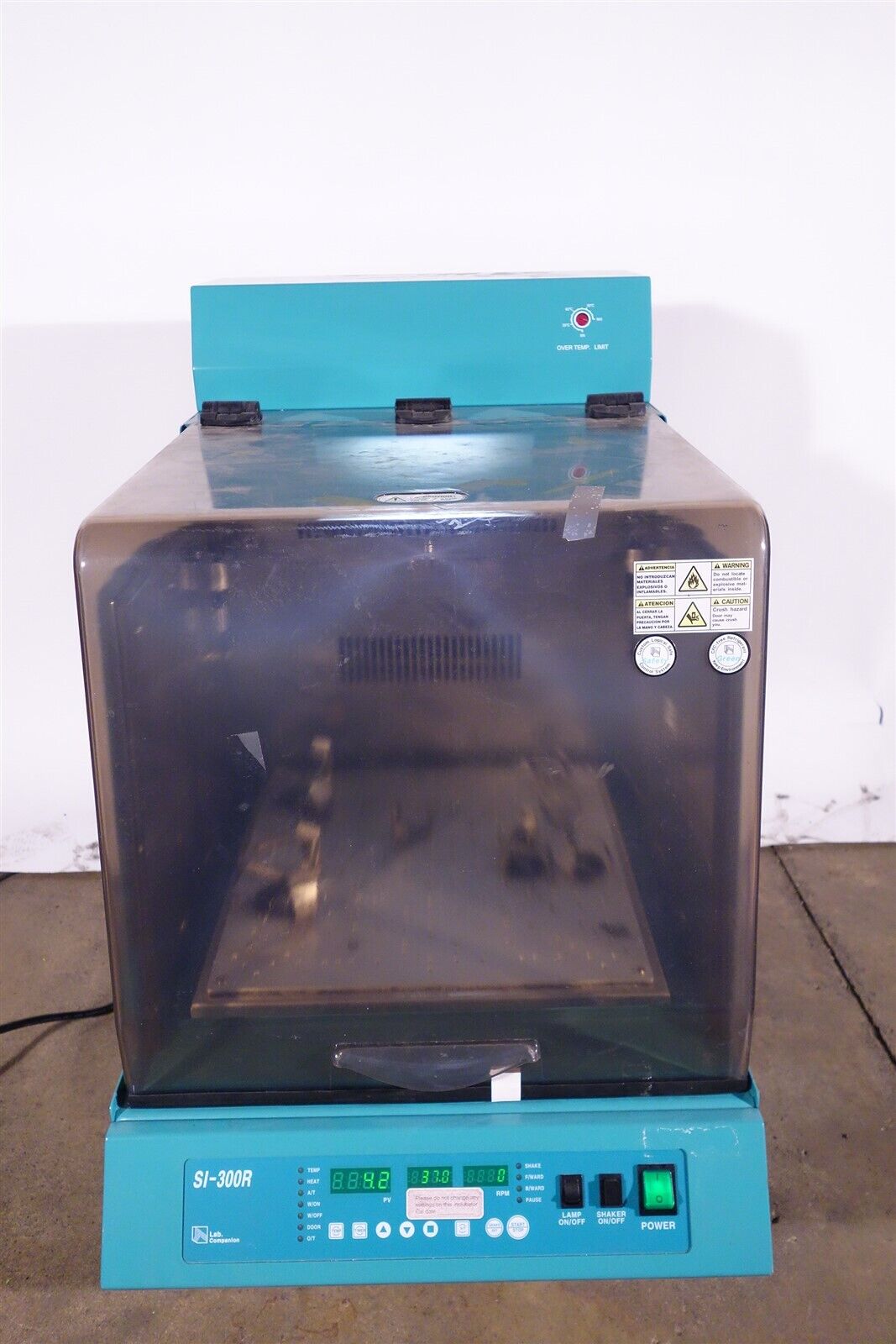 Lab Companion Incubator Shaker SI-300 TESTED with Warranty 