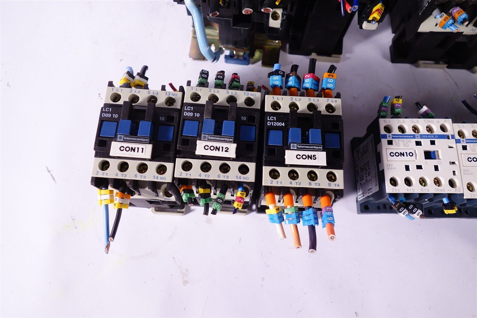 Large Lot of Telemecanique GV2-M08 GV2-M10 LC1 LP1 Circuit Breakers 