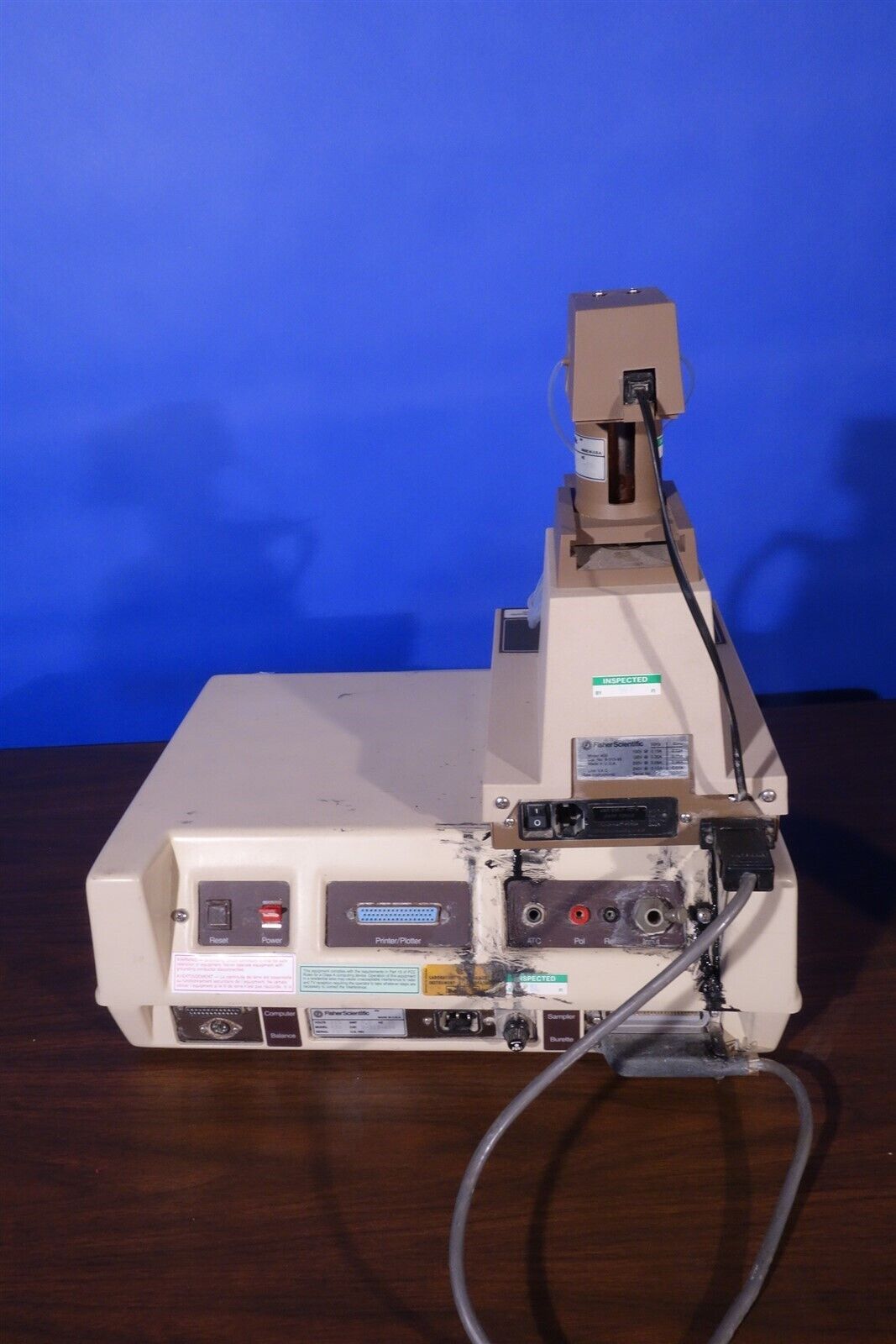 Fisher Computer Aided Titrimeter + Titration Burette 400 