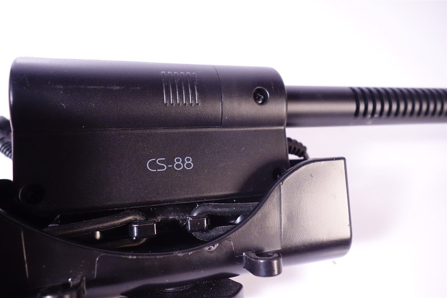 Senal CS-88 DSLR-Video Shotgun Microphone