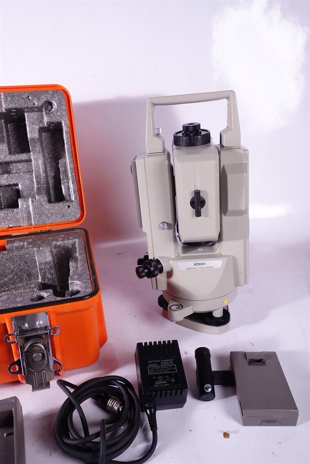 SOKKIA SET6E Total Station Surveying Construction Transit / Theodolite 