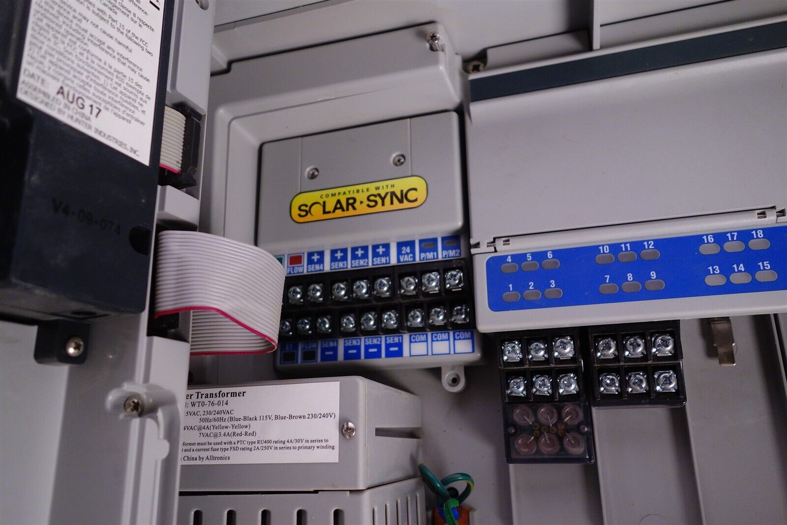 Hunter ACC-1200 Commercial Sprinkler Irrigation Controller unused 