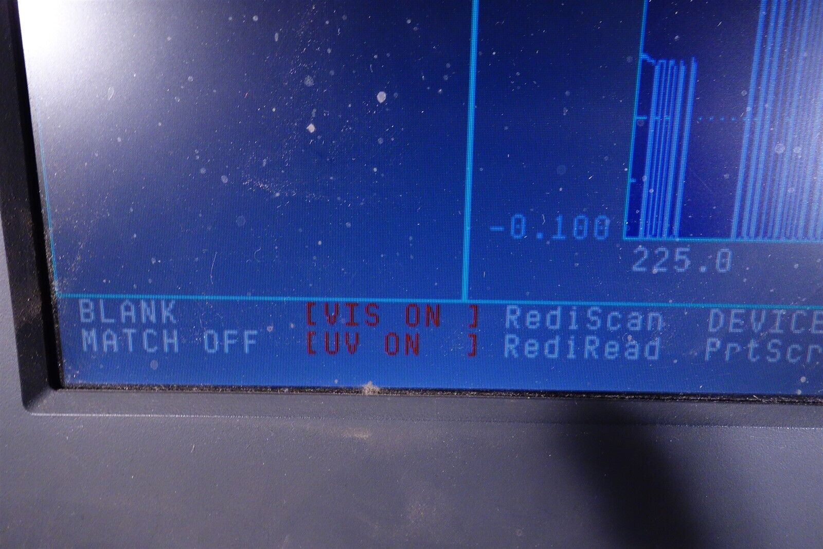 Beckman DU650 Research Spectrophotometer with Monitor + Accessories 