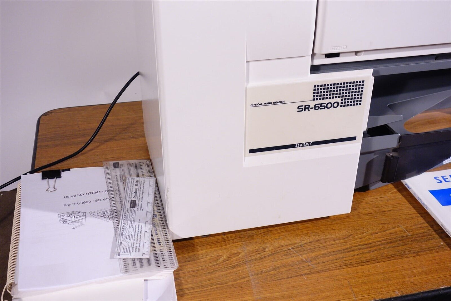 Sekonic SR-6500 OMR Optical Mark Reader + Stacker / Excellent 