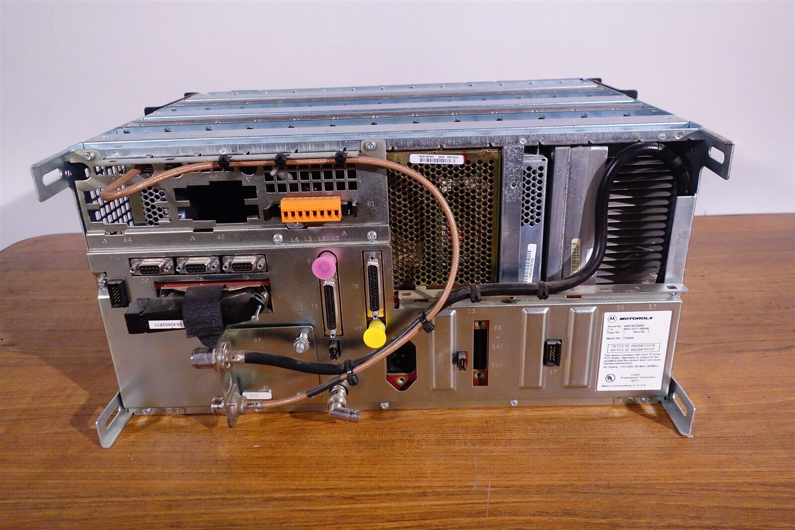 MOTOROLA QUANTAR T5365A UHF 800MHZ Excellent Working 