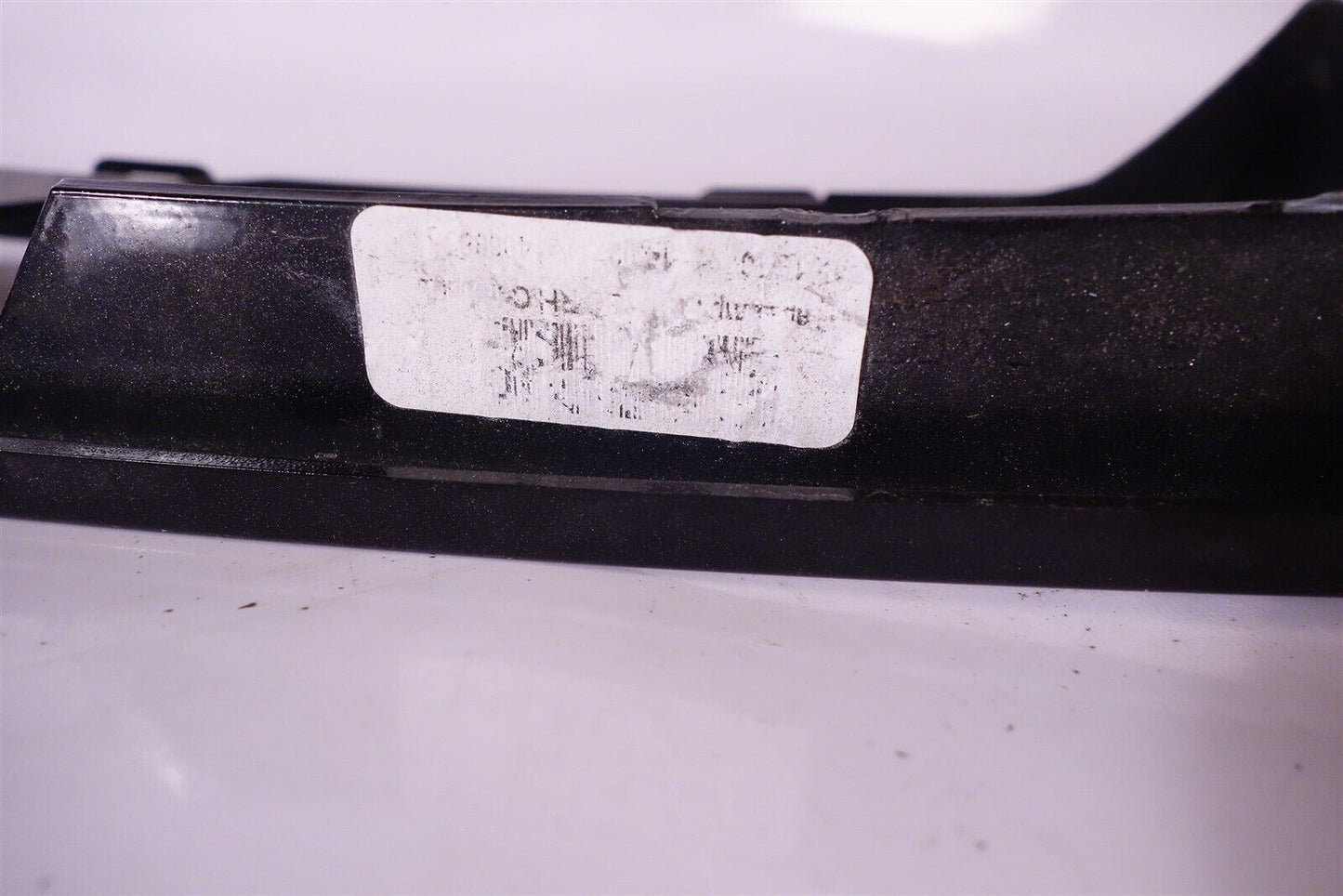 GM Carbon Flash Metallic Rear Fascia Turn Signal Lamp Trim Panel 23406885