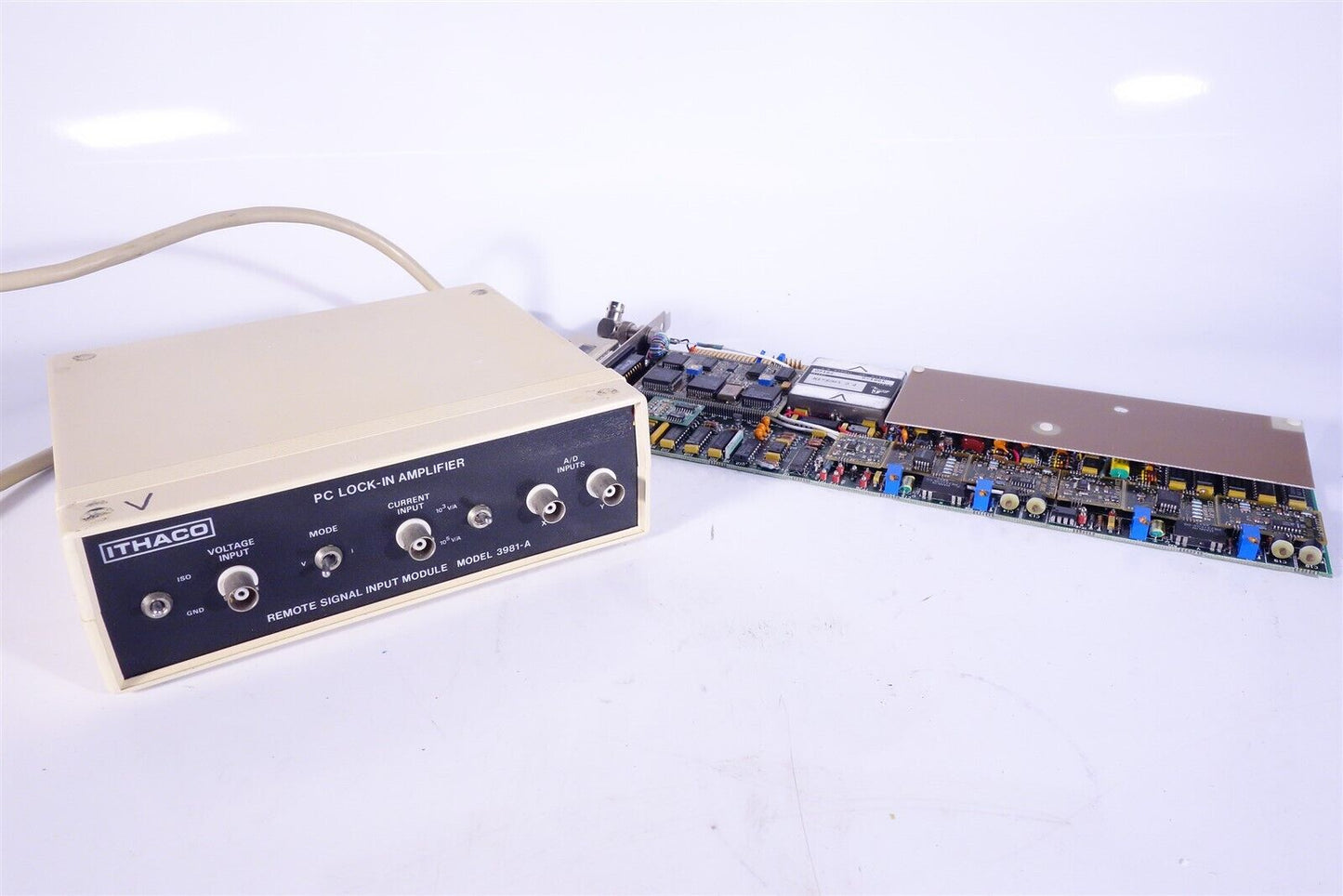 Ithaco PC Lock-In Amplifier + Remote Signal Input Module 3981-A 3981-B