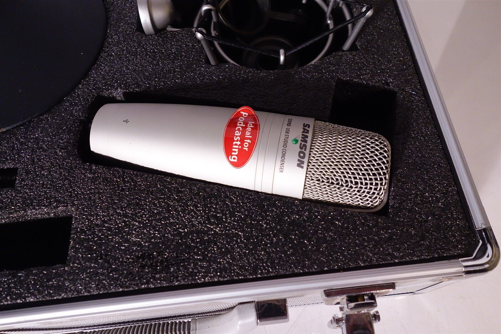 Samson CO1U Podcasting Microphone Kit 