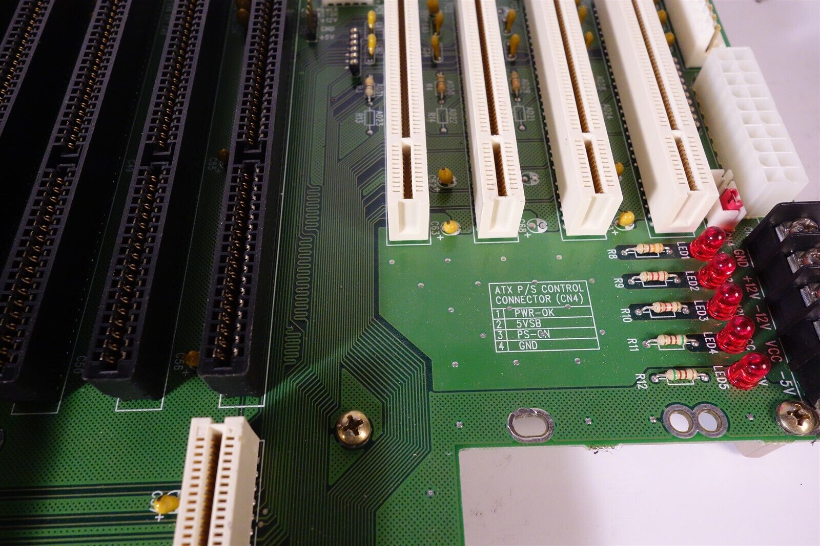 Portwell PBP-14P4 R2M2E0 Backplane Board PBP 14P4 R2 M2
