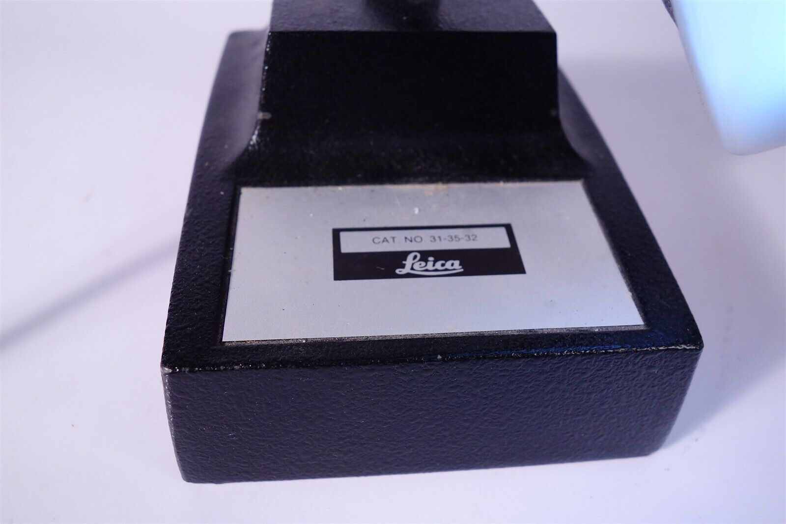 Leica / Leitz Cold Light Source for Stereo Microscope 