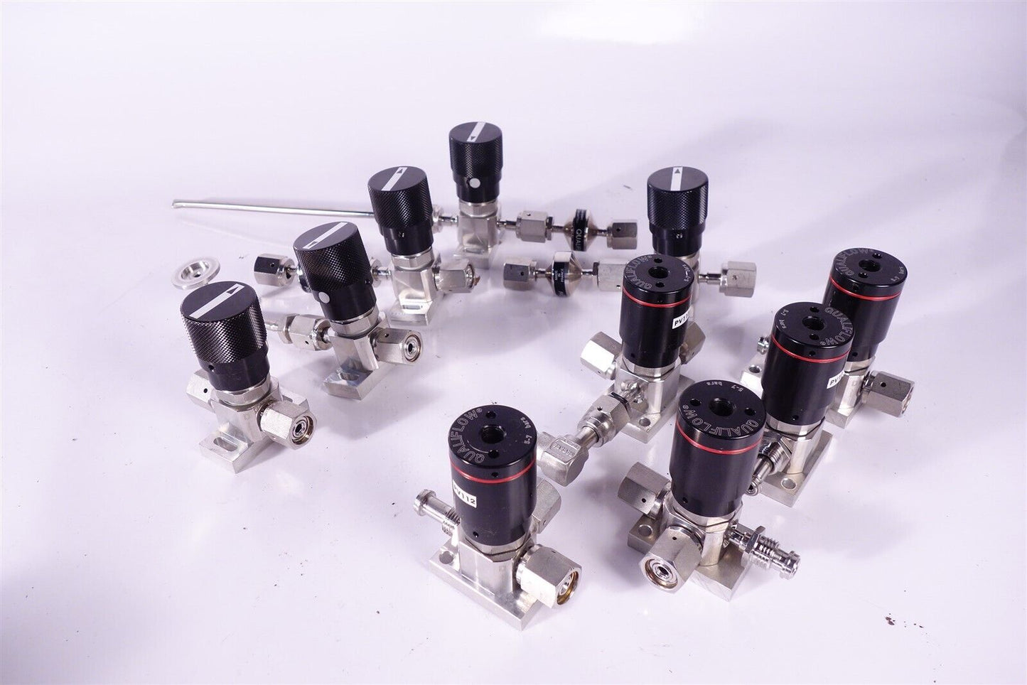 Large Lot of Qualiflow Stainless Pneumatic Valves - Excellent 