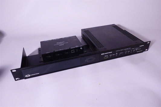 Crestron Digital Media Transmitter DM-TX-401-S2 + HD-DA-2 Distribution Amp