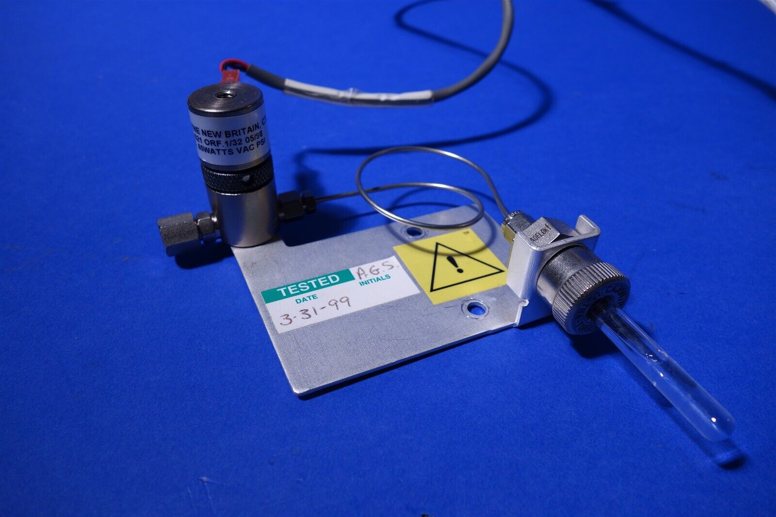 Waters Integrity Thermabeam P52 Divert & Helium Valve Assembly P53 Cal Gas 