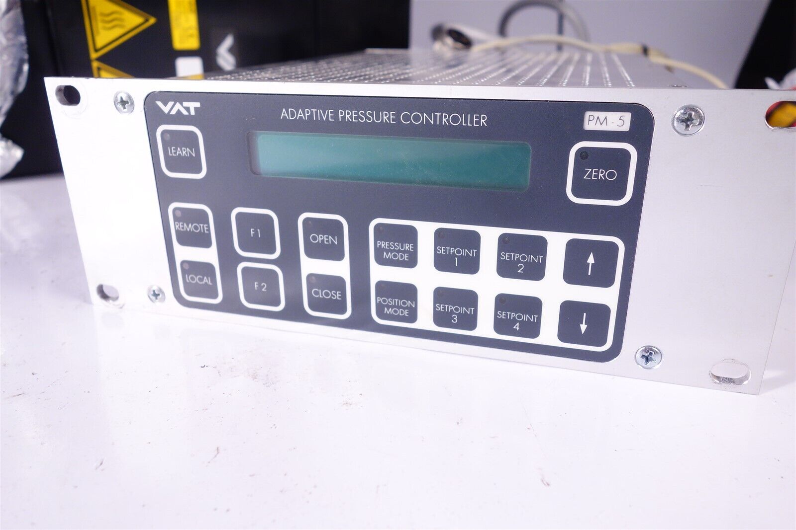 VAT 64246 High Vacuum GATE VALVE + 64246 Adaptive pressure controller