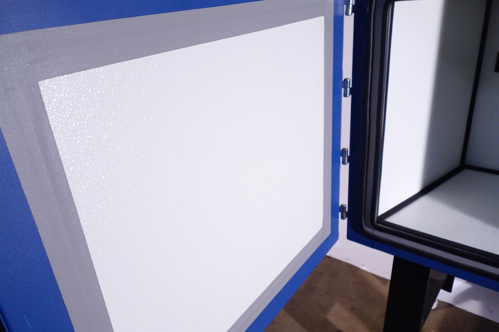 Large Rolling Acoustic / Vibration Isolation Chamber 