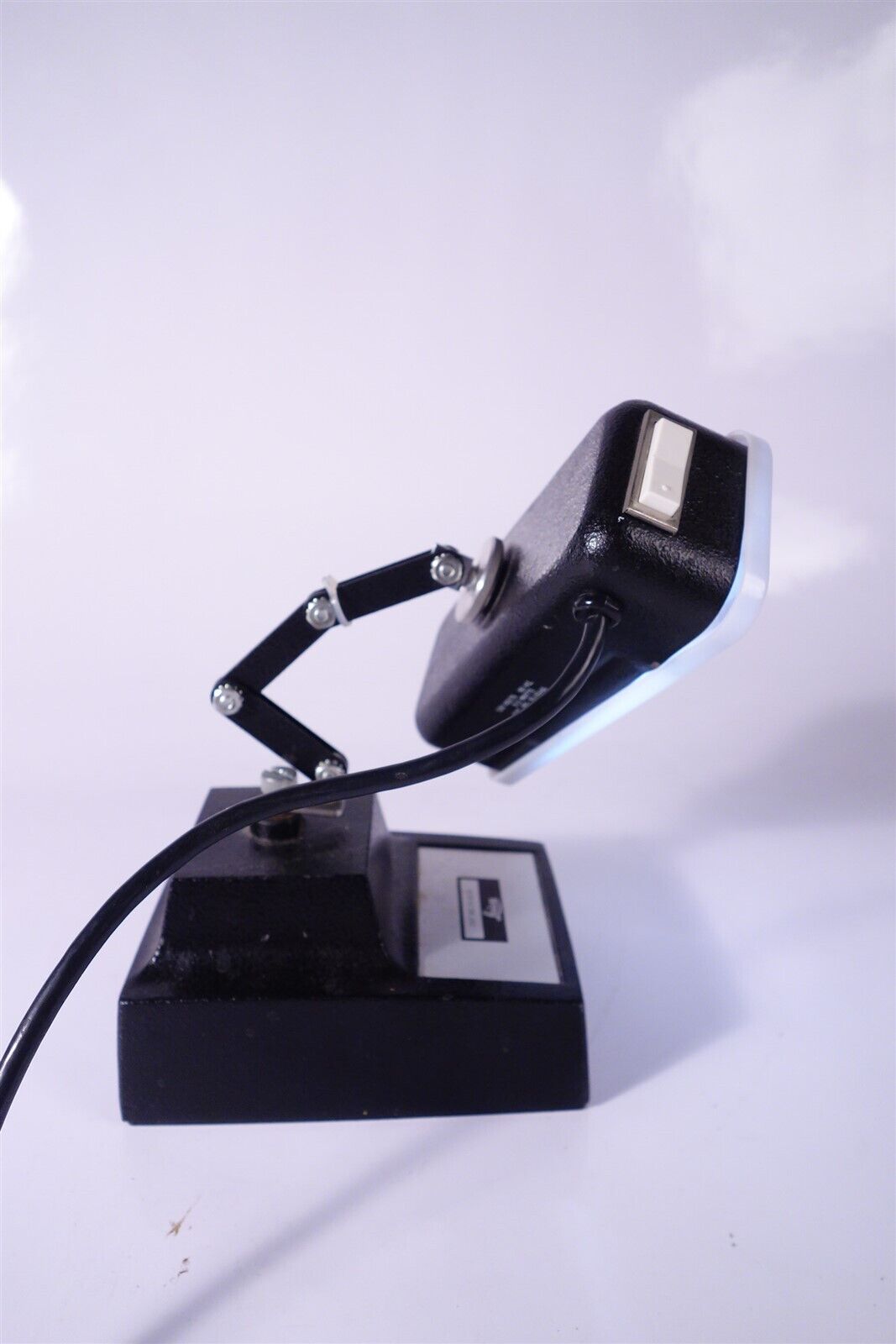 Leica / Leitz Cold Light Source for Stereo Microscope 