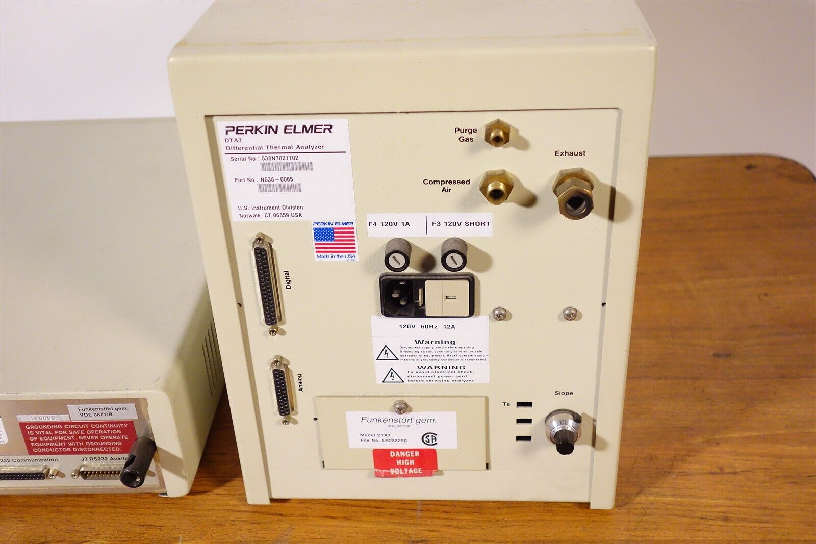 Perkin Elmer DTA7 Differential Thermal Analyzer + TAC7 Controller 