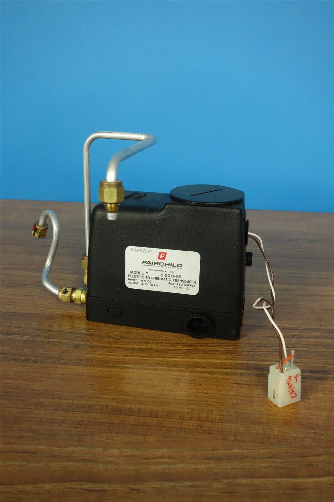 Fairchild Model T-5100 B-99 T-5100B-99 Electric to Pneumatic Transducer 