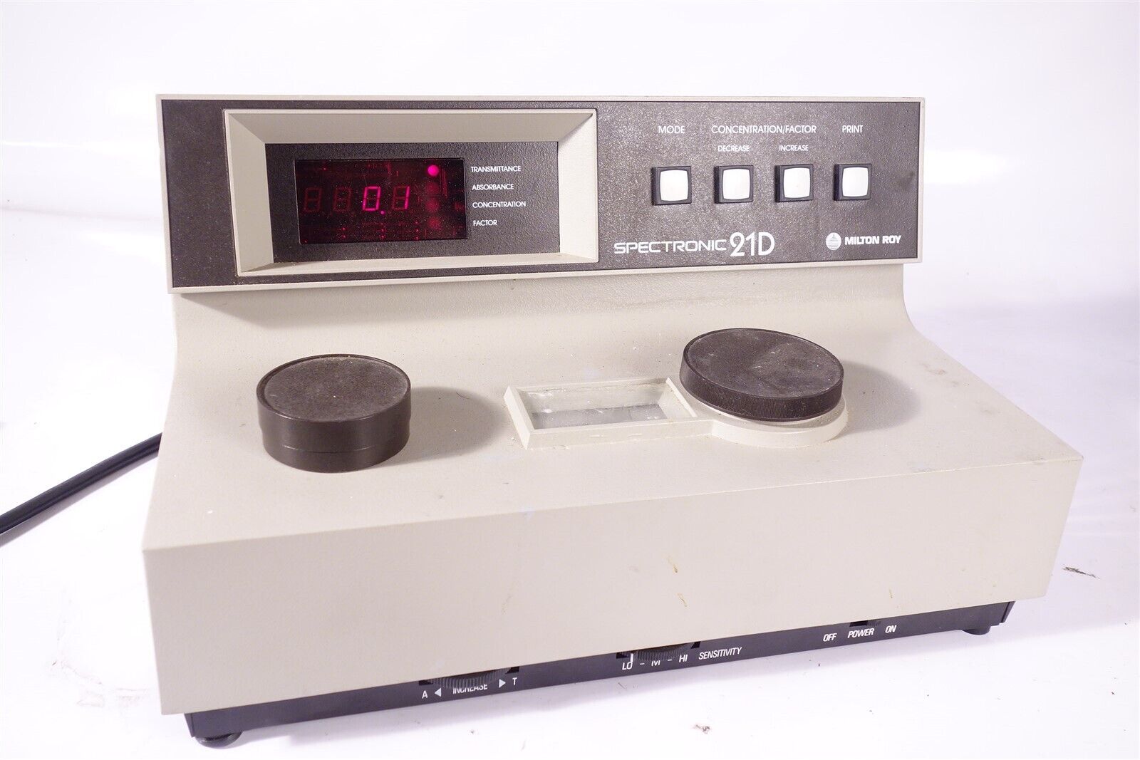Milton Roy Spectronic 21D Digital Spectrophotometer Tested Working 