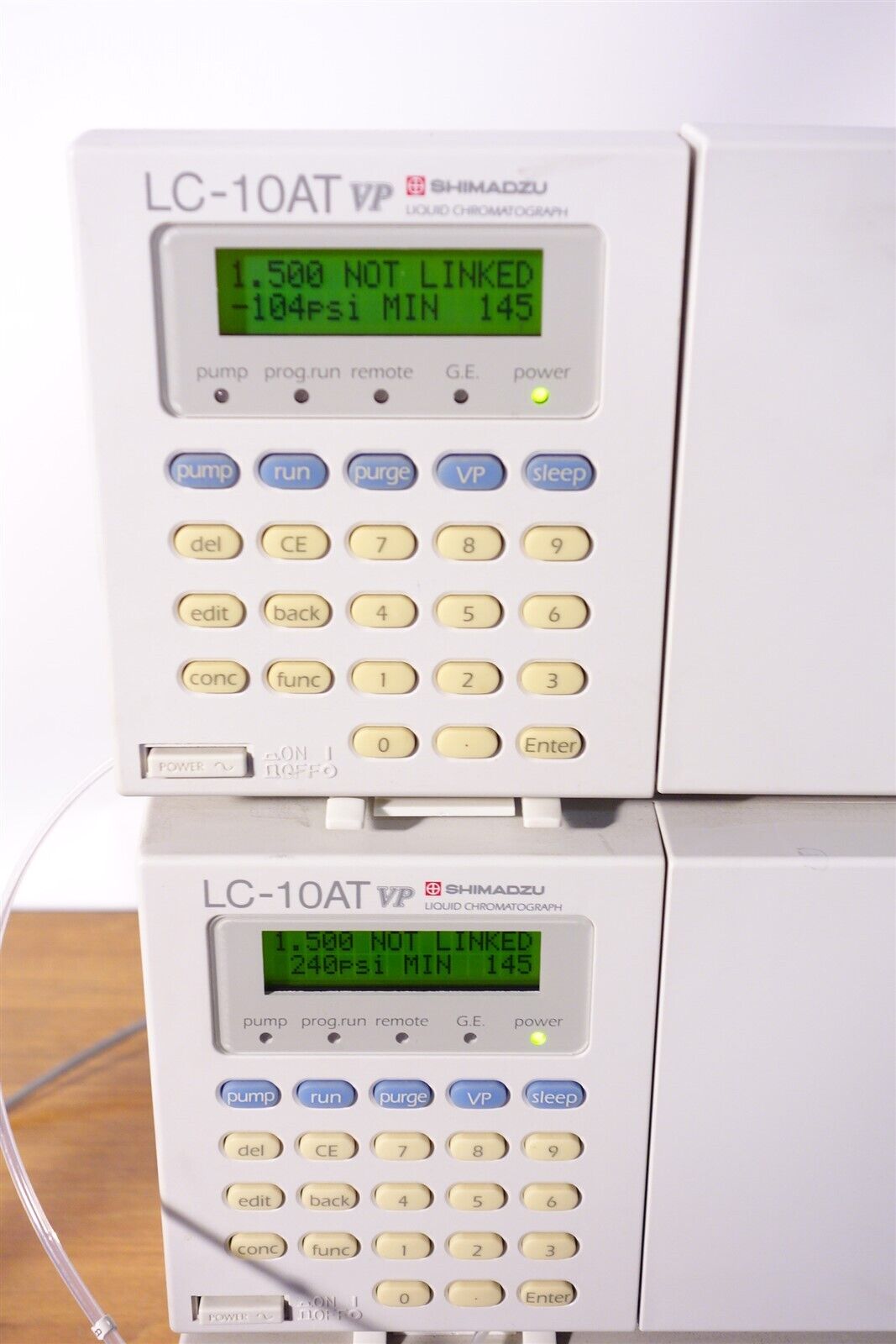 Shimadzu HPLC System (2) LC-10AT DGU-14A SCL-10A 