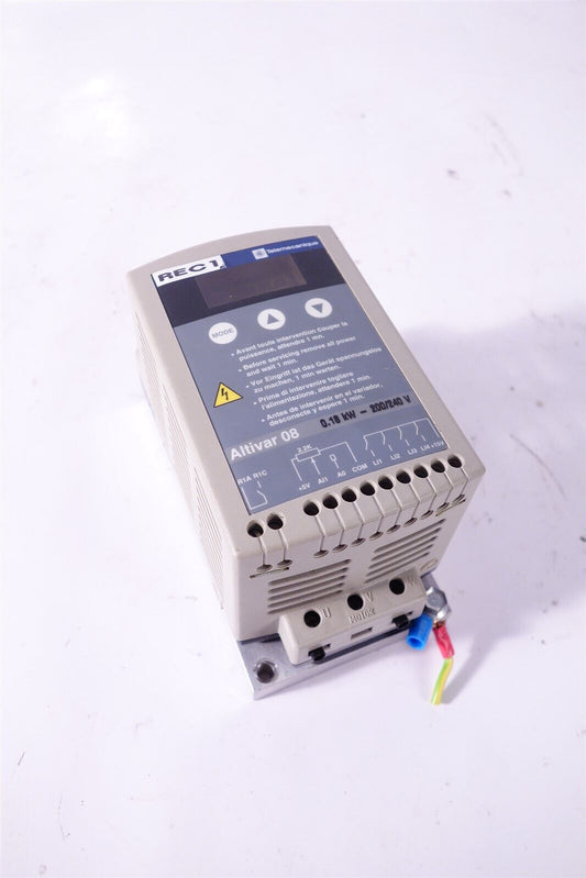 Telemecanique Altivar 08 ATV08U18M2 0.75 KW- 3/4 HP Altivar 08 200/240 V