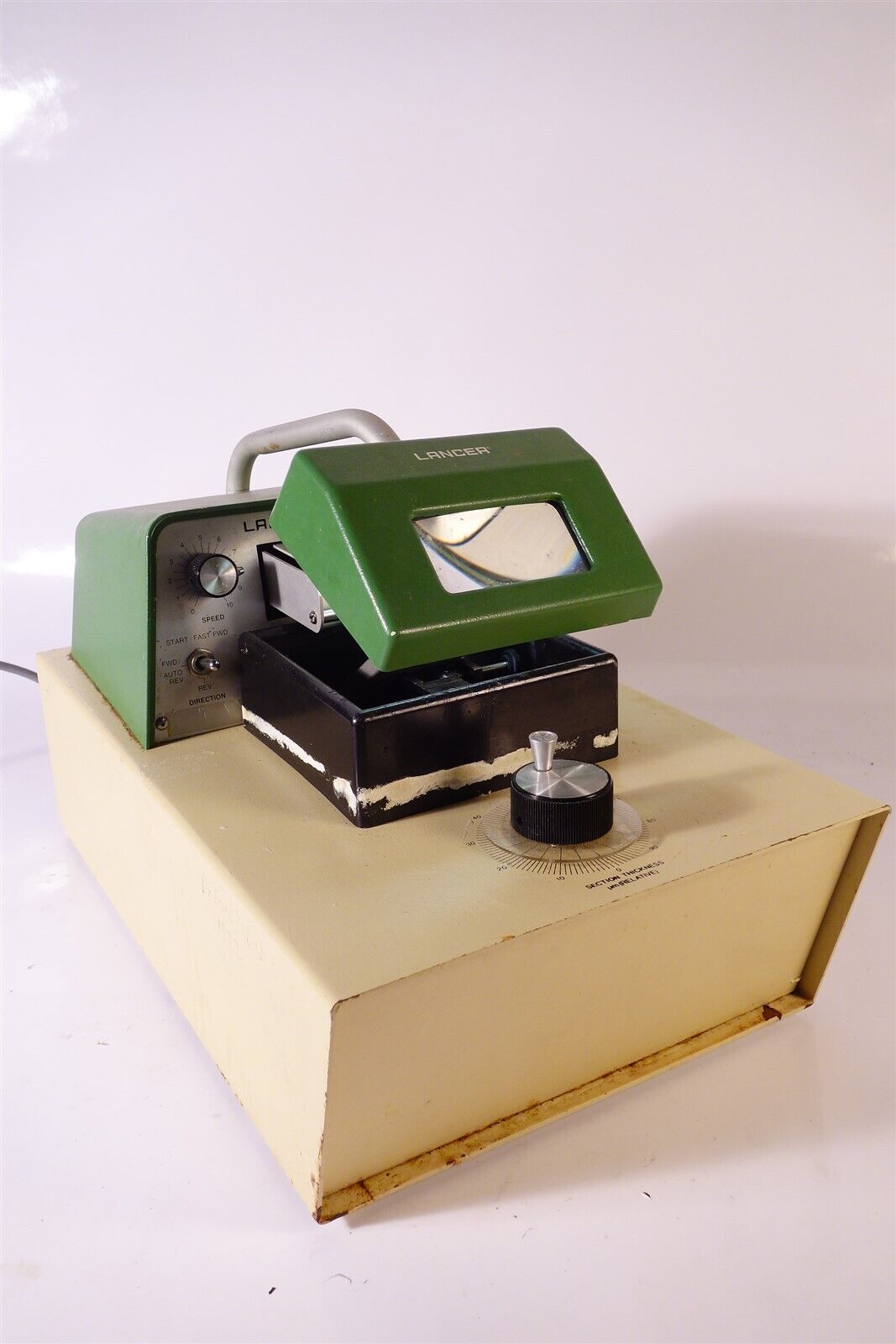 Lancer Vibratome Series 1000 Sectioning Microtome - Working as pictured. 