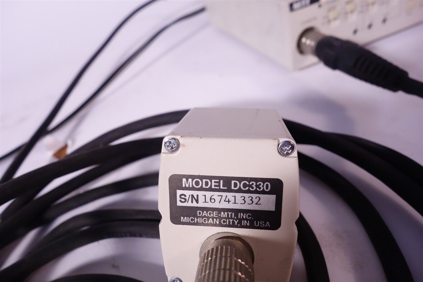 Dage MTI DC330 Camera + Controller 