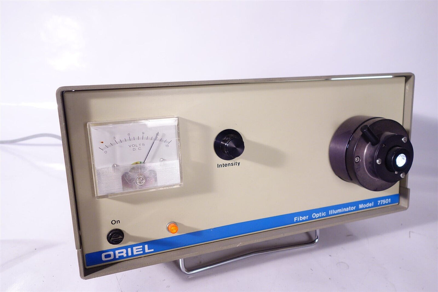 Oriel Fiber Optic Illuminator 77501 - Working Condition 