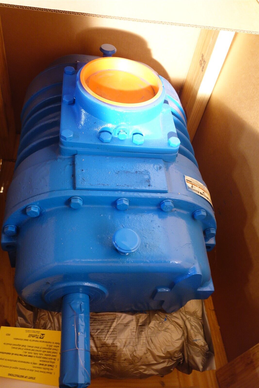 Tuthill 5509 Positive Displacement Blower 5509-46L3 New in Crate 