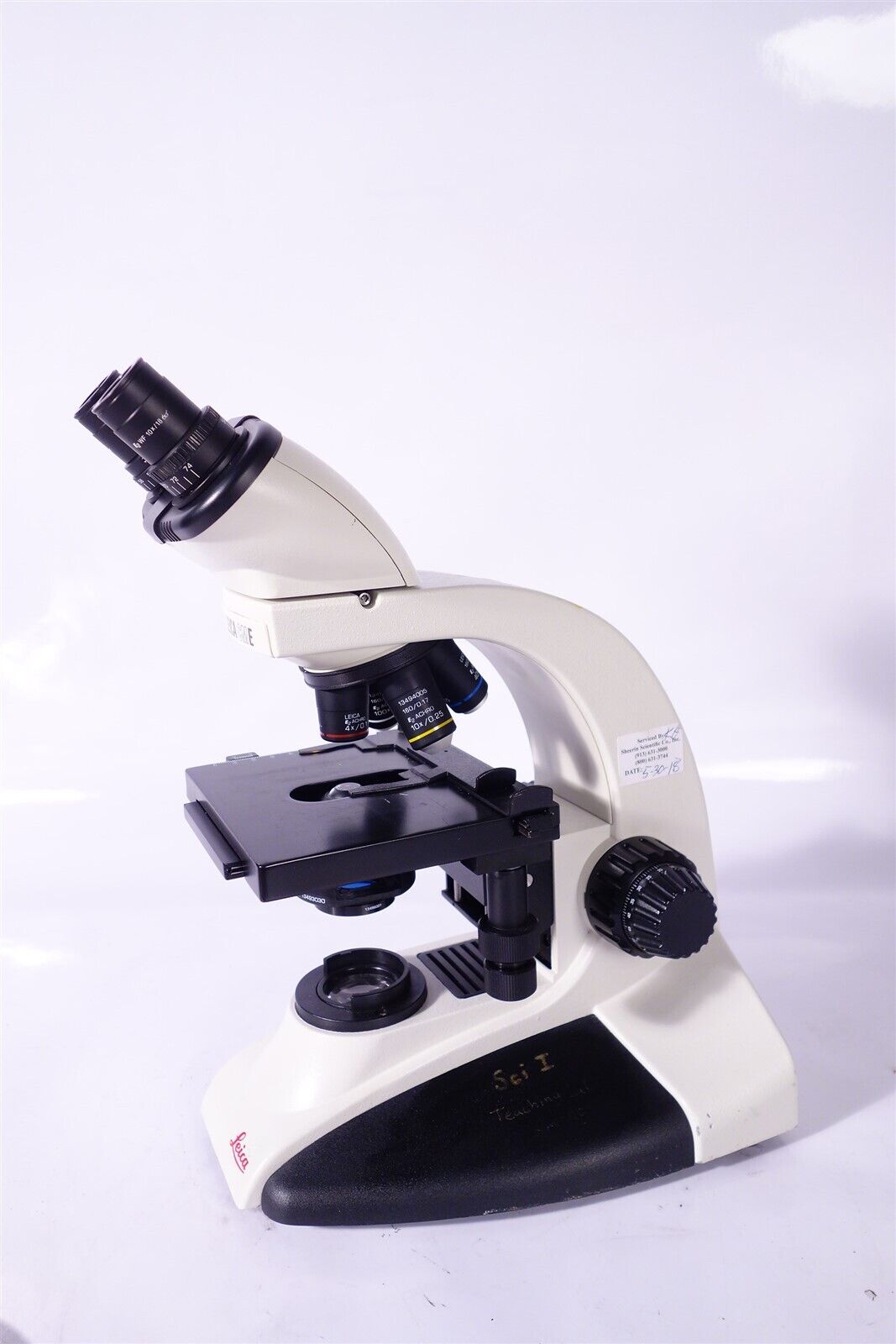 Leica CME Microscope with 3 Objectives - Great Working Condition 