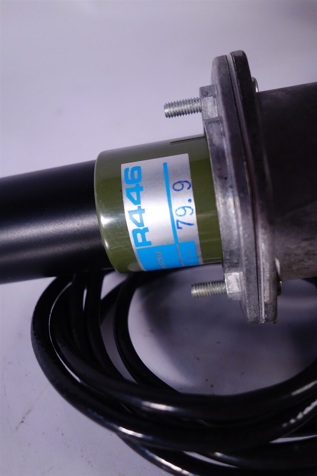 Hamamatsu R446 Photomultiplier Tube with Socket Used Working