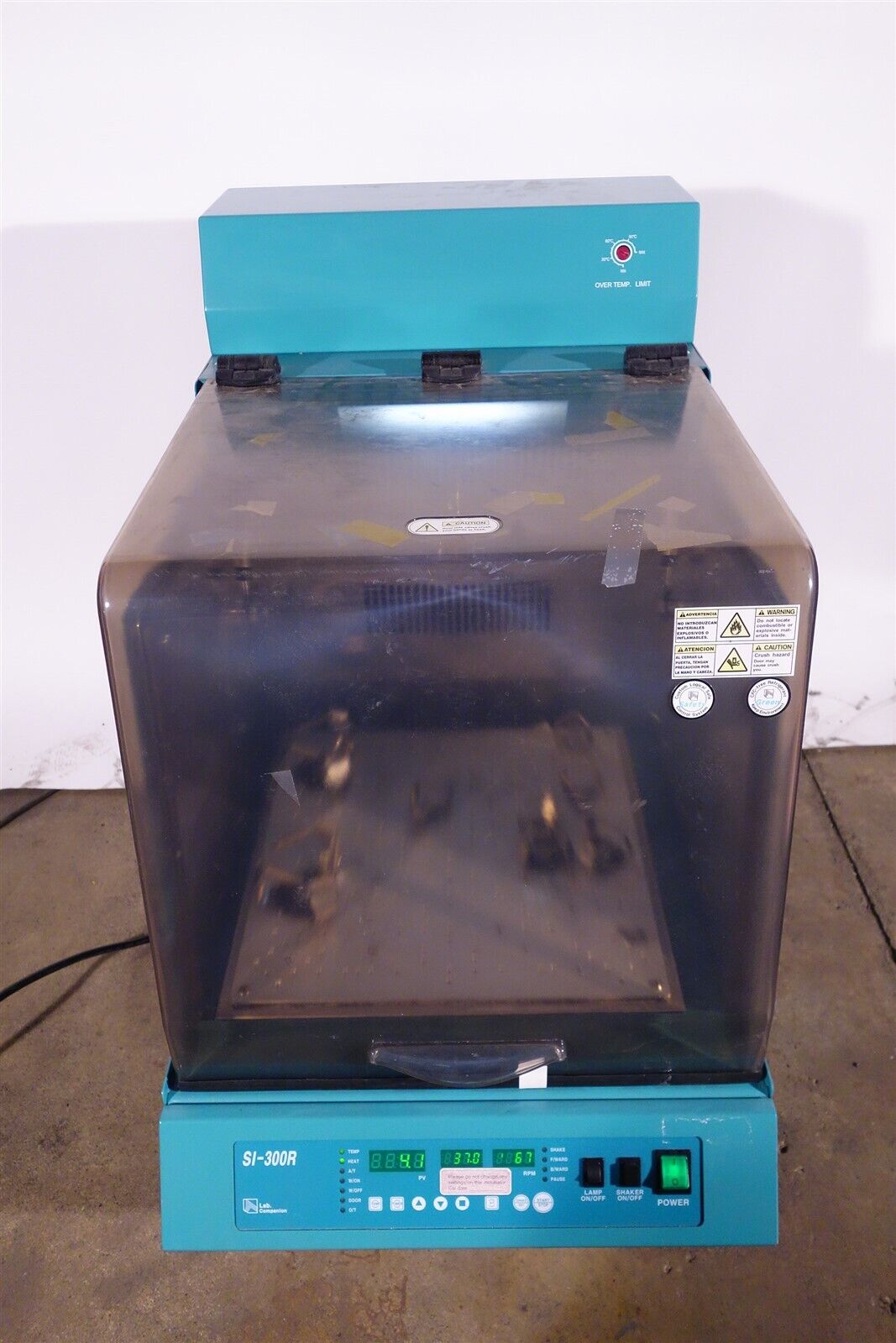 Lab Companion Incubator Shaker SI-300 TESTED with Warranty 