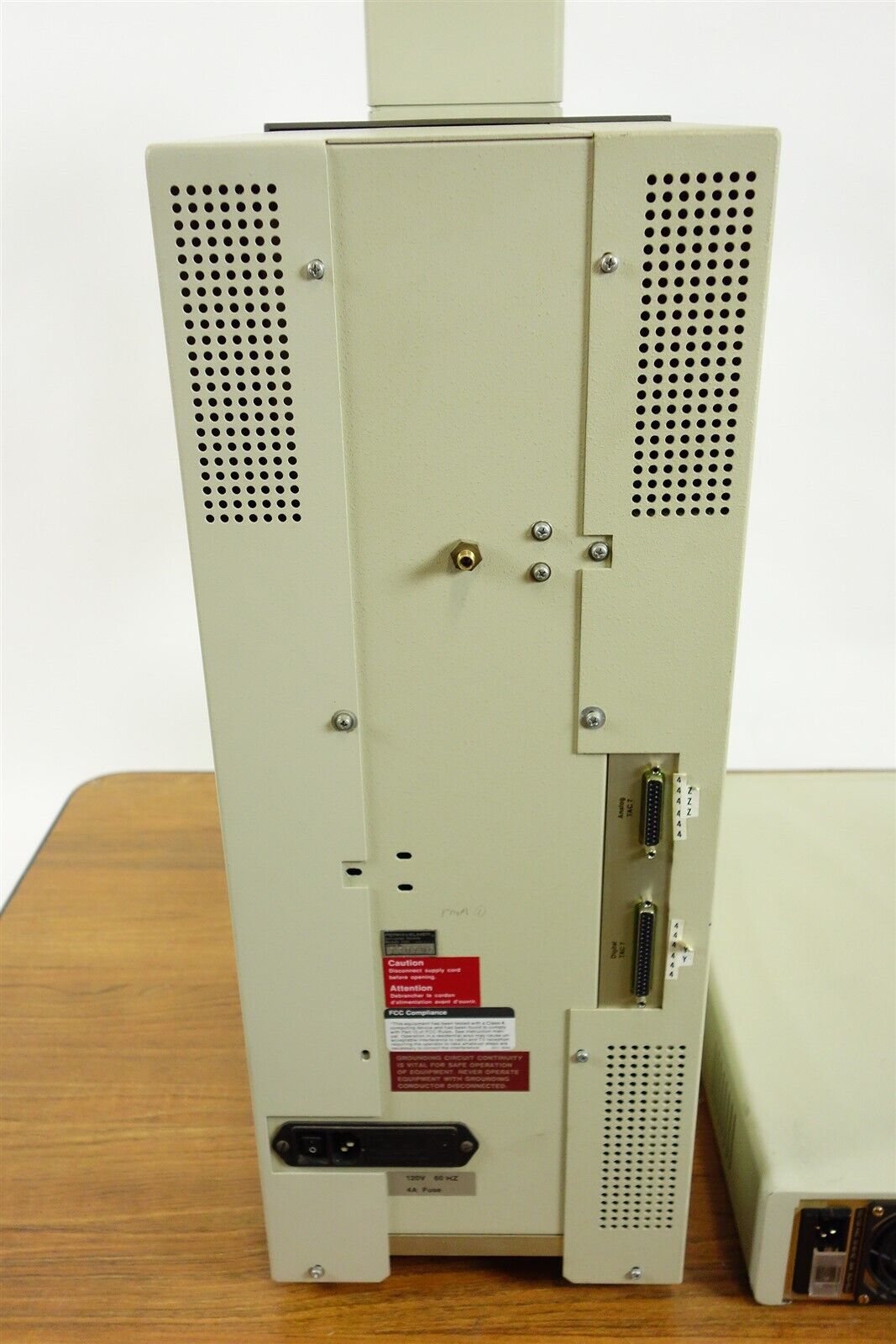 Perkin Elmer TMA7 Thermomechanical Analyzer with TAC 7/DX Controller