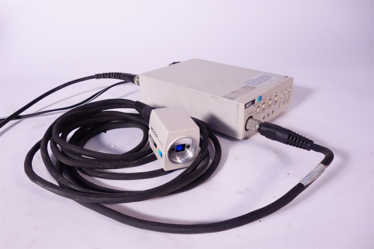 Dage MTI DC330 Camera + Controller 