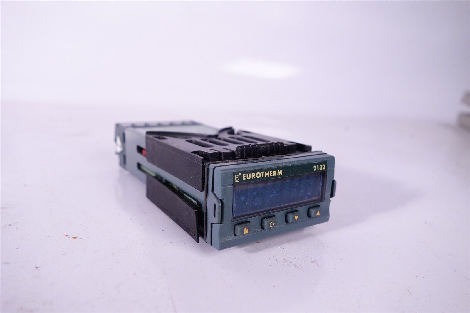 Eurotherm 2132/CC/VH/ENG 1/32 DIN Temperature Controller Tested Working